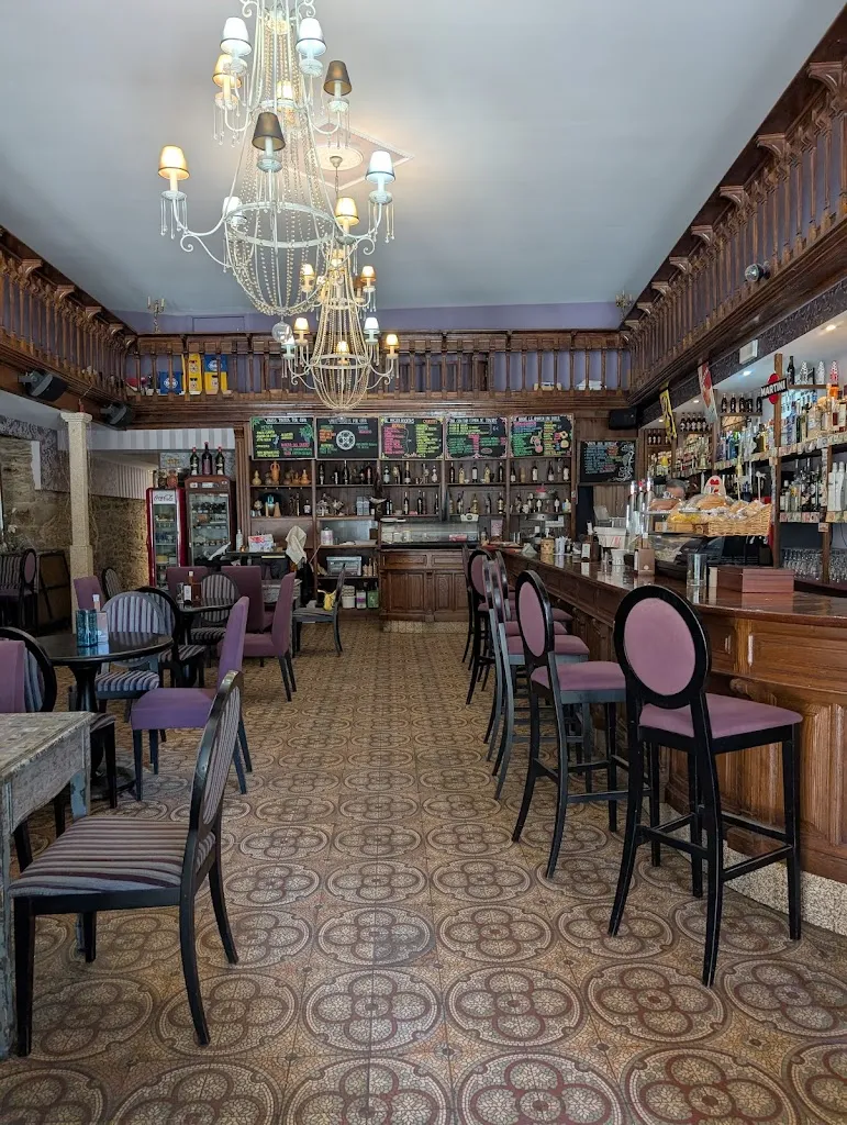 María Coronado_El Cantón de Bailén_Monforte de Lemos_recensione