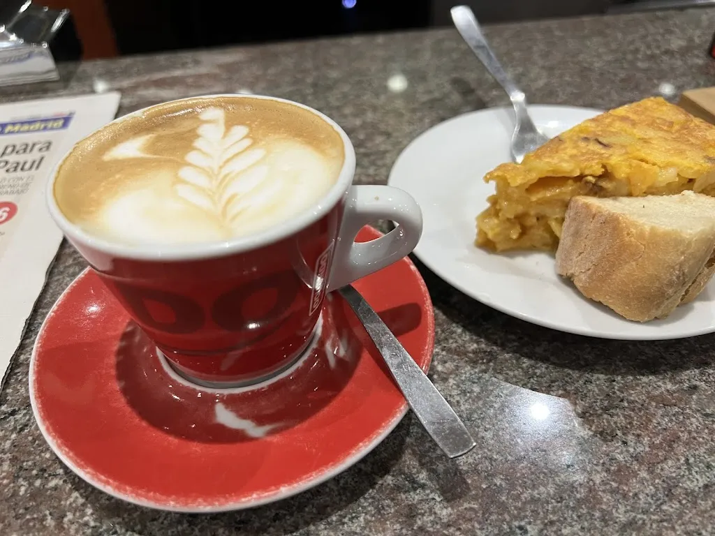 Santiago Costas_Bar de tapas Anduriña_Monforte de Lemos_review