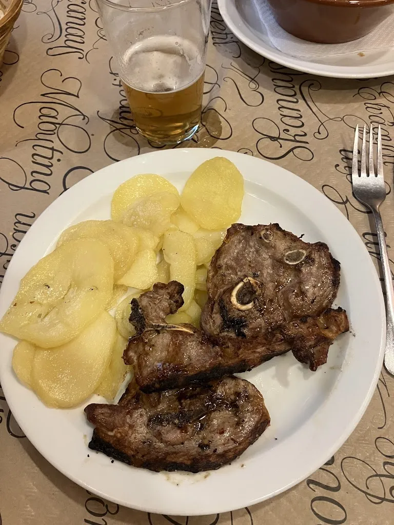 María Hernández_Brasería Medieval_Monforte del Cid_review