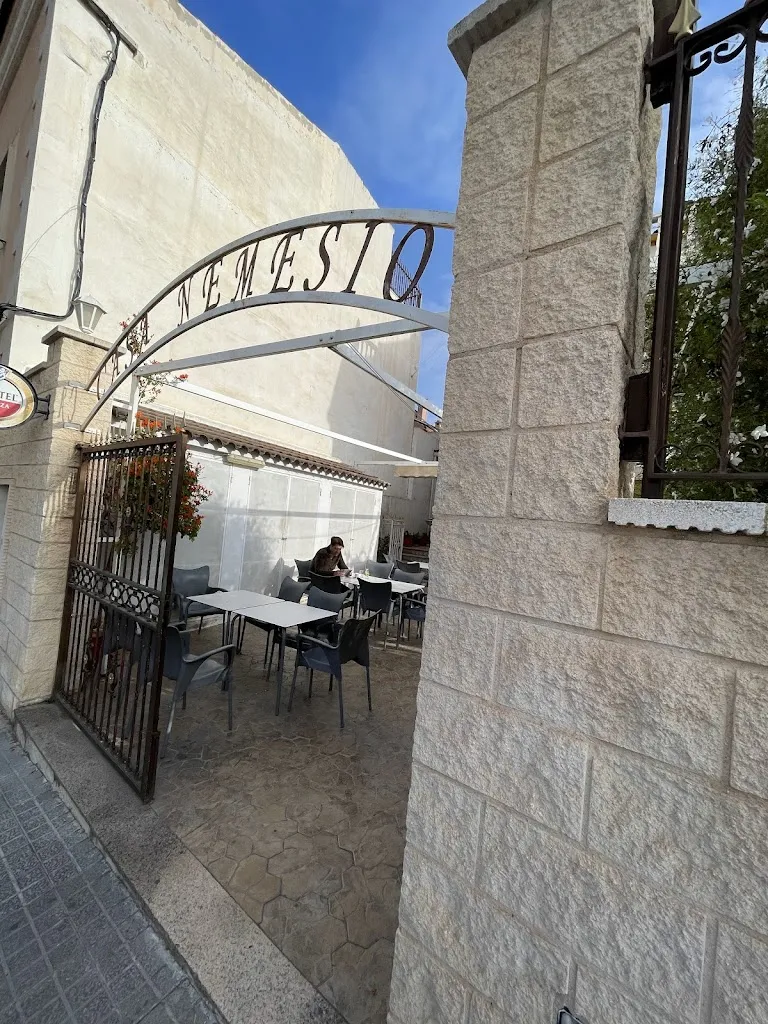 Daniela Parisi_Casa N.E Mesio_Monforte del Cid_recensione