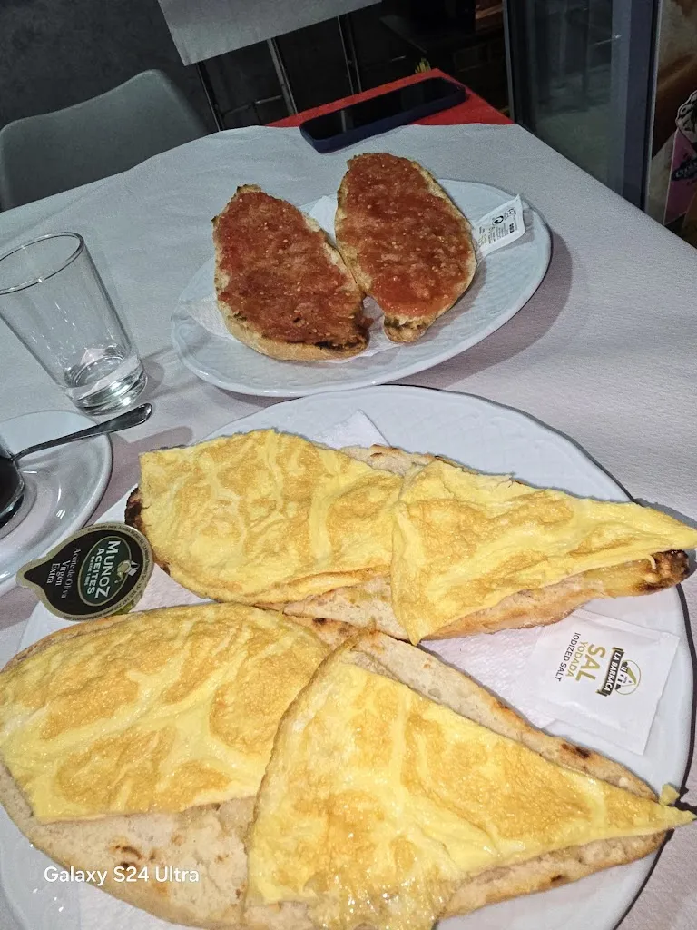 Ana Maria_Casa N.E Mesio_Monforte del Cid_recensione