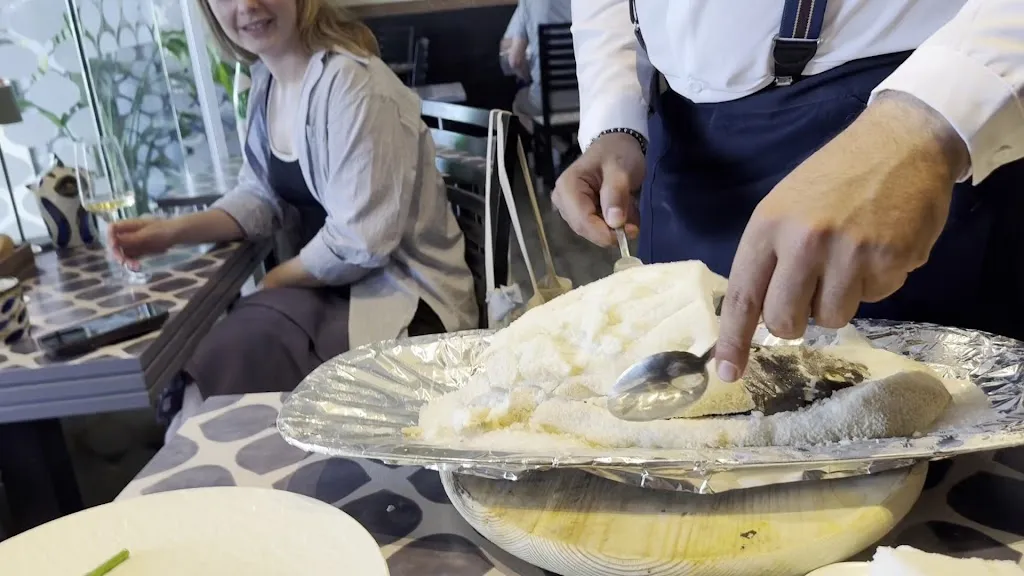 Craig Huang_Miky_Monterroso_review