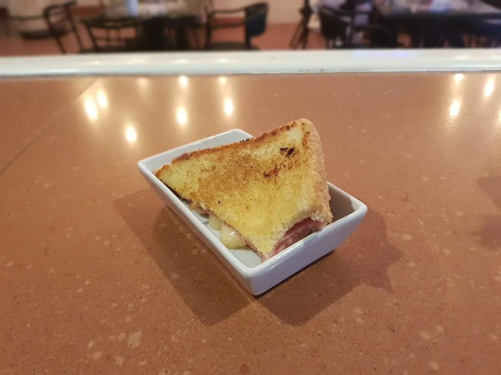 Menu_Cafe Bar Avenida_Monterroso_image_3