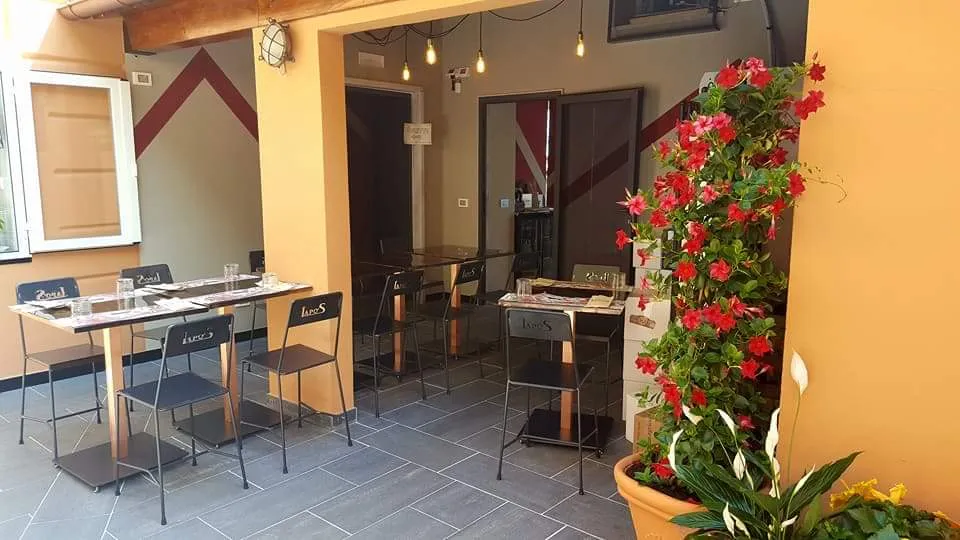 Lapo's³ Restaurant, Pizza & Drink - Monterosso Al Mare restaurant in Monterroso