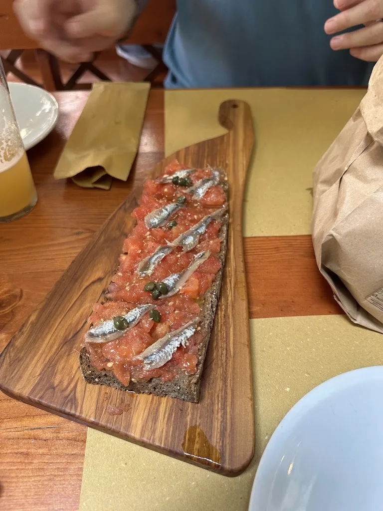 Zak F_Enoteca Internazionale_Monterroso_review