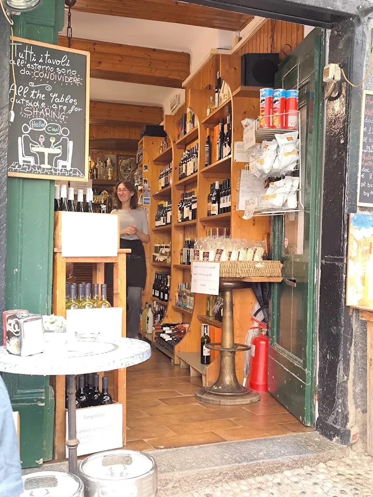 Enoteca Da Eliseo restaurant in Monterroso