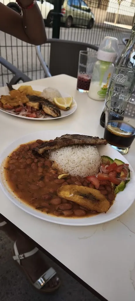 Restaurante Kaneluso_Monforte del Cid_slider_image_3