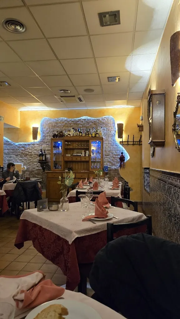 Alexei Marshakov_O'Pulpo_Pol_review