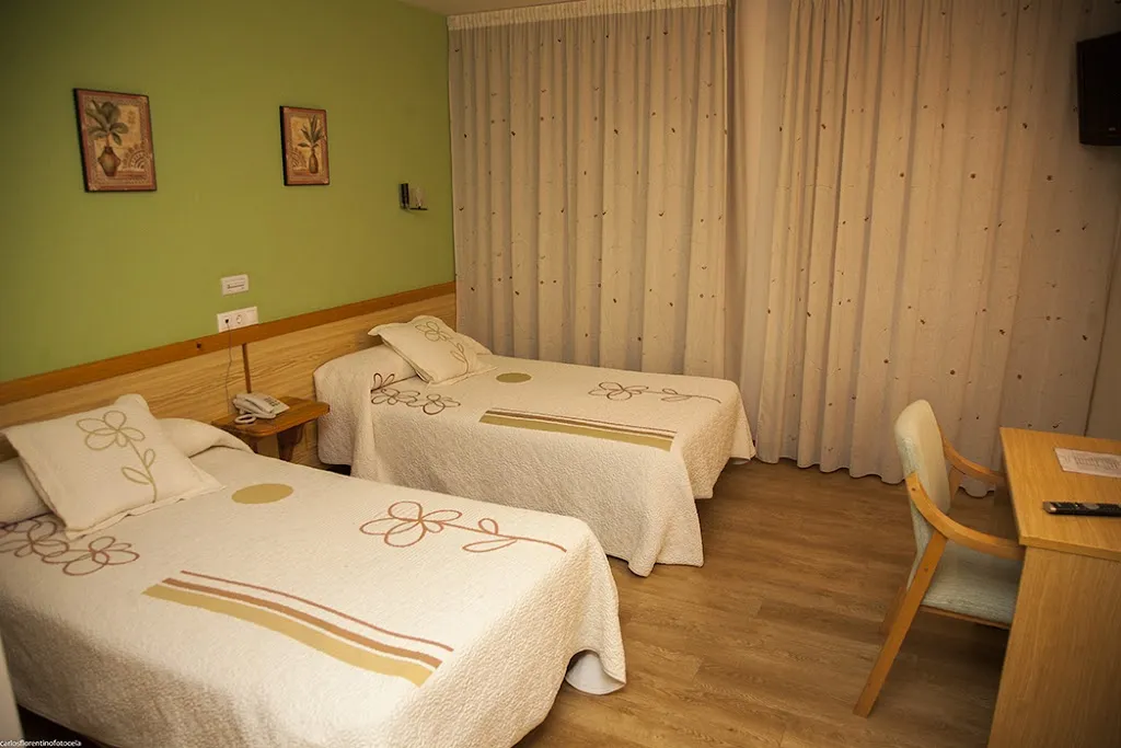 Hotel Restaurante San Briz restaurant in Pontenova A