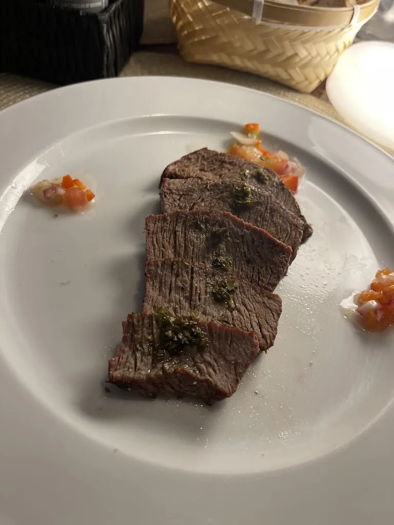 Edarling Reyes_Café Bar Restaurante Avenida_Pobra do Brollón A_review