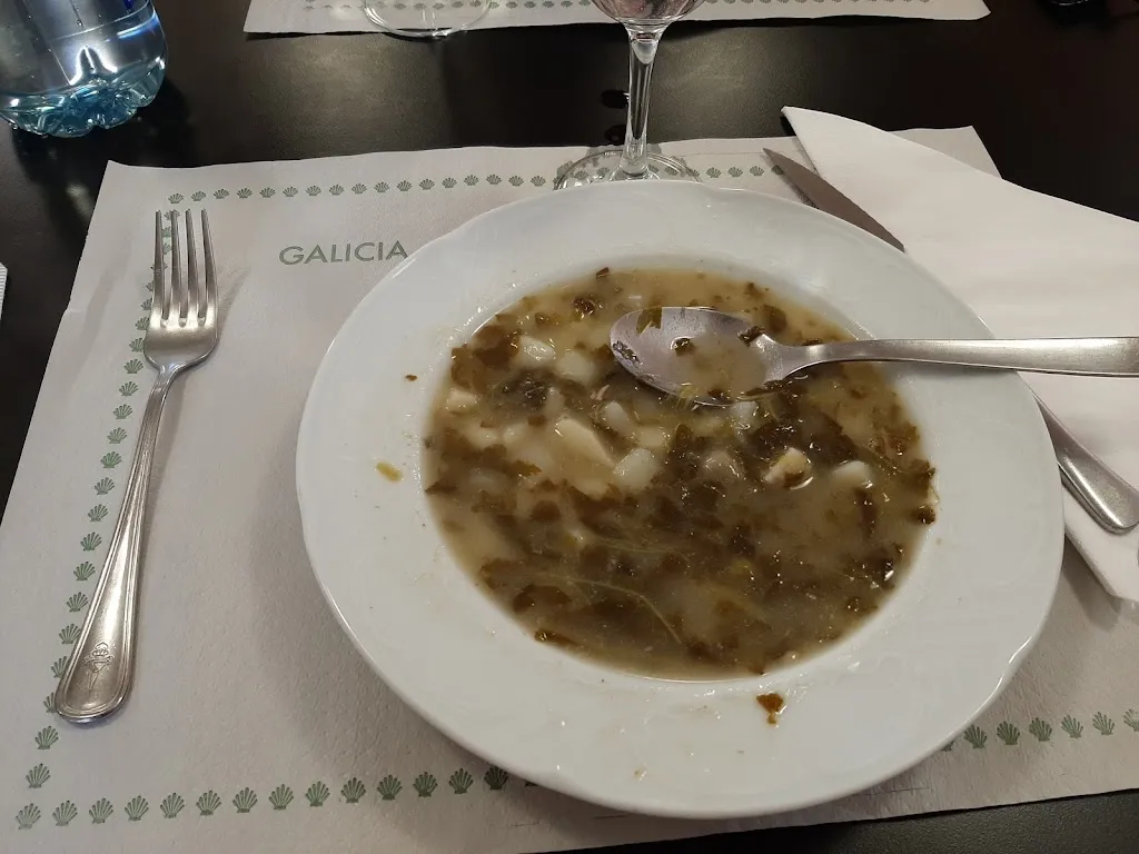 Rebeca S_Cantina de Julia_Pobra do Brollón A_review