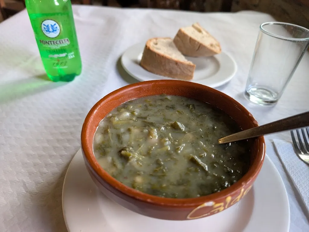 Roberto Ferraris_Mesón O Cebreiro_Pedrafita do Cebreiro_review