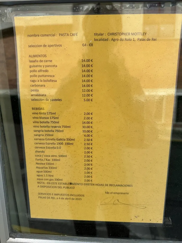 Sophie-Luise Schwickert_Pasta_Palas de Rei_review