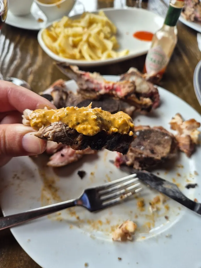 Robert Jackson_Mesón A Brea_Palas de Rei_review