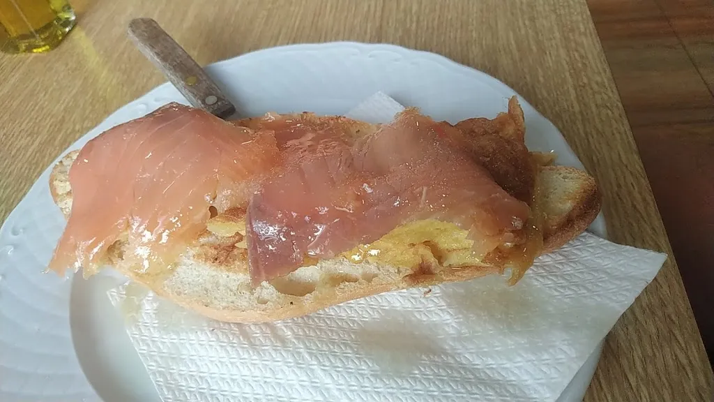 Andrey Rey_Restaurante Los Contrabandistas_Monforte del Cid_review