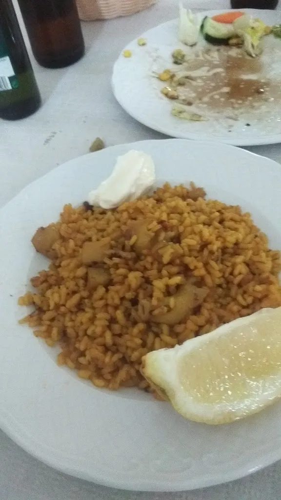 Isidro Martinez Carrasco_Restaurante Los Contrabandistas_Monforte del Cid_review