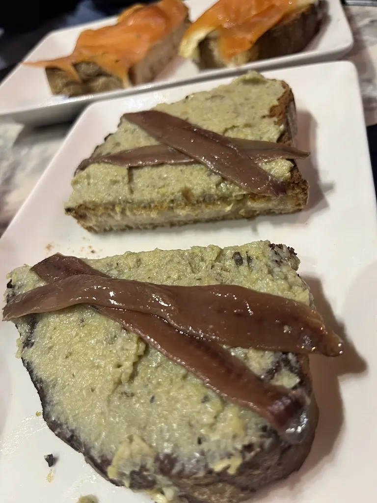 Claudette MM_Alimentacion Quiroga_Quiroga_review