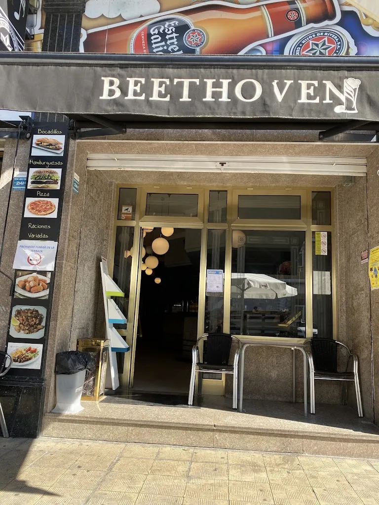 Cervexaría Beethoven restaurant in Rábade