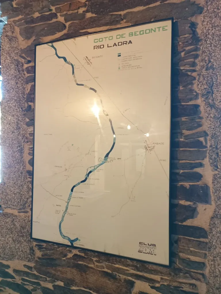 Emilio Fernández_Restaurante Rio Ladra_Rábade_review