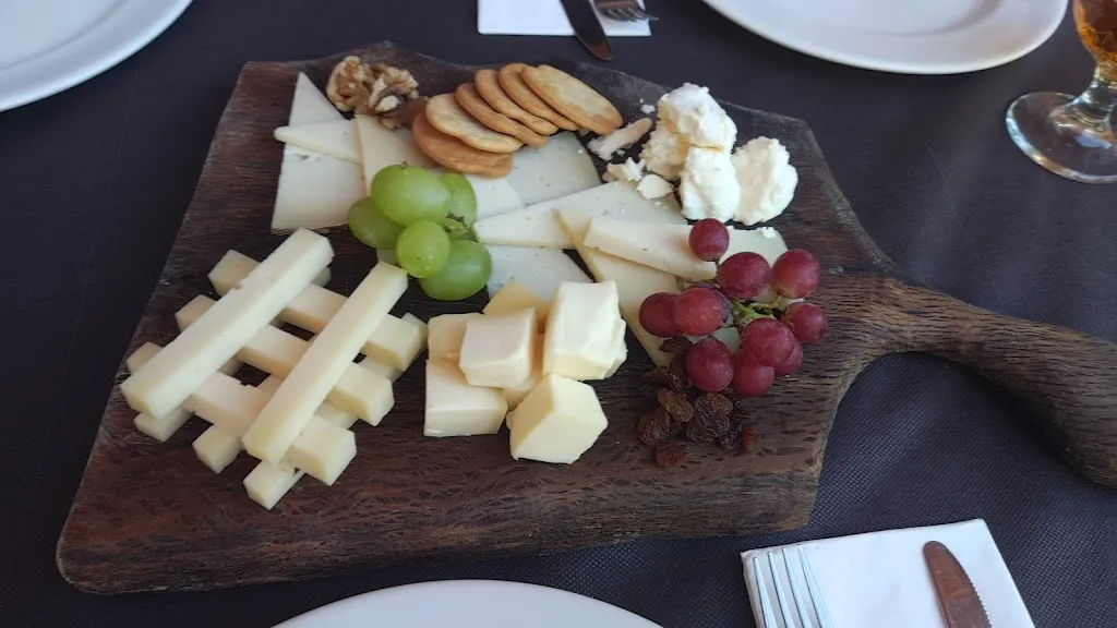 Rutas Afa_Playa Fluvial De A Cova Restaurante & Ocio_Saviñao O_review