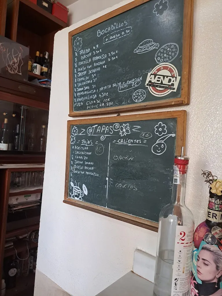 Menu_Restaurante Avenida_Saviñao O_image_1