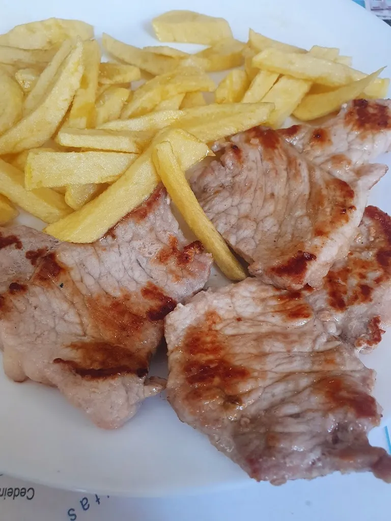 Menu_Restaurante Avenida_Saviñao O_image_2