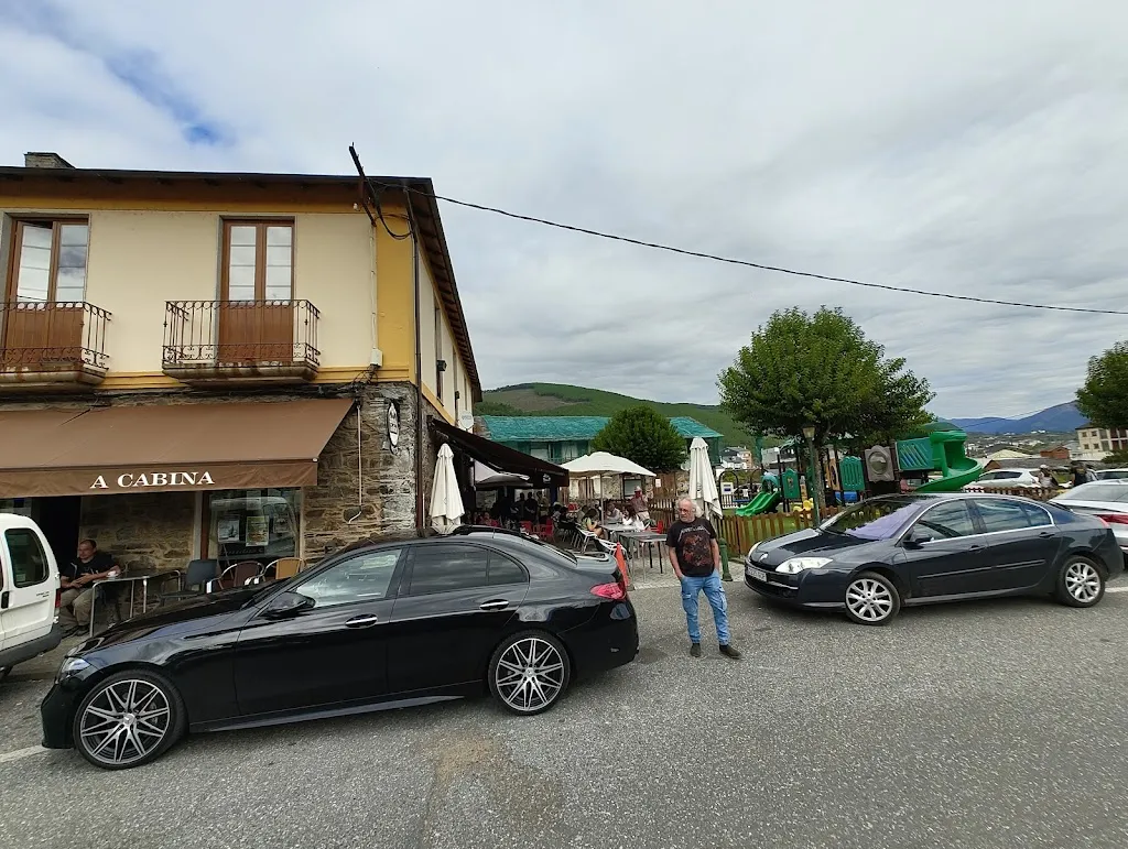 Guillermo LR_Restaurante Bar A Cabina_Ribas de Sil_review