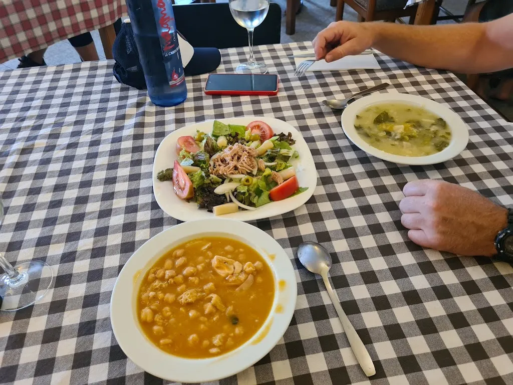 Menu_Restaurante Pérez_Portomarín_image_7