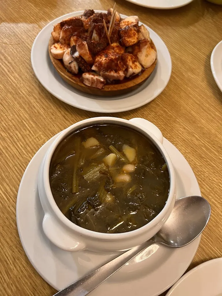 Meson Rodriguez_Portomarín_slider_image_3