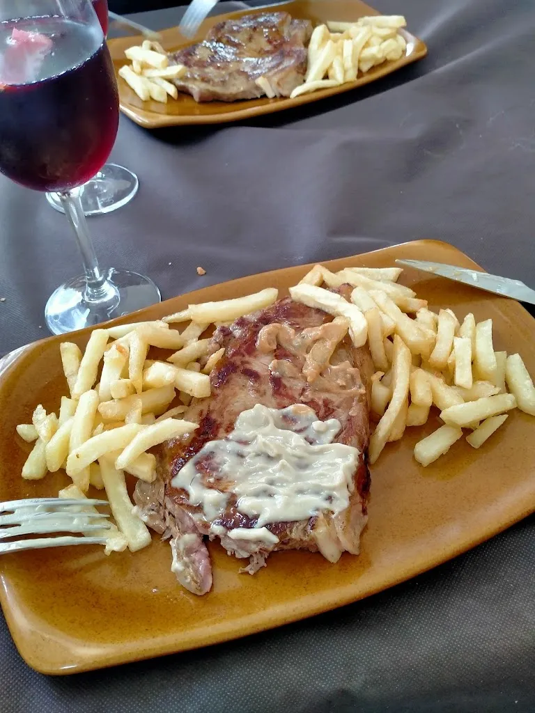 Menu_Restaurante Río Loyo_Portomarín_image_8