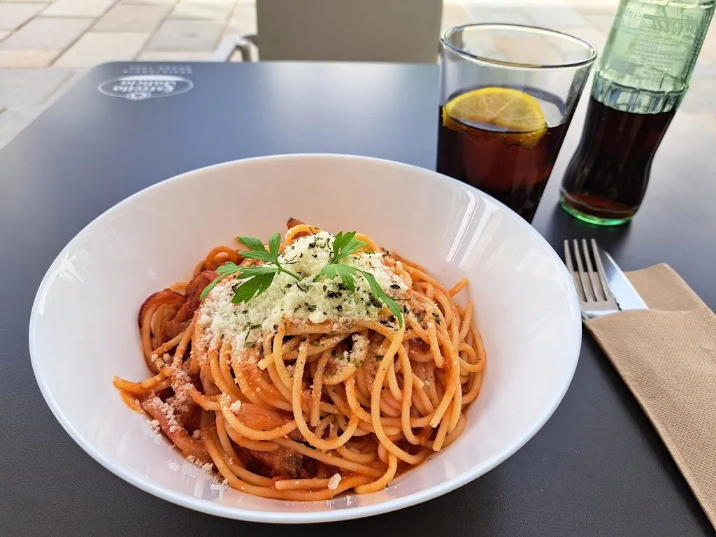 Kwonni Wu_Osteria El Italiano_Portomarín_review