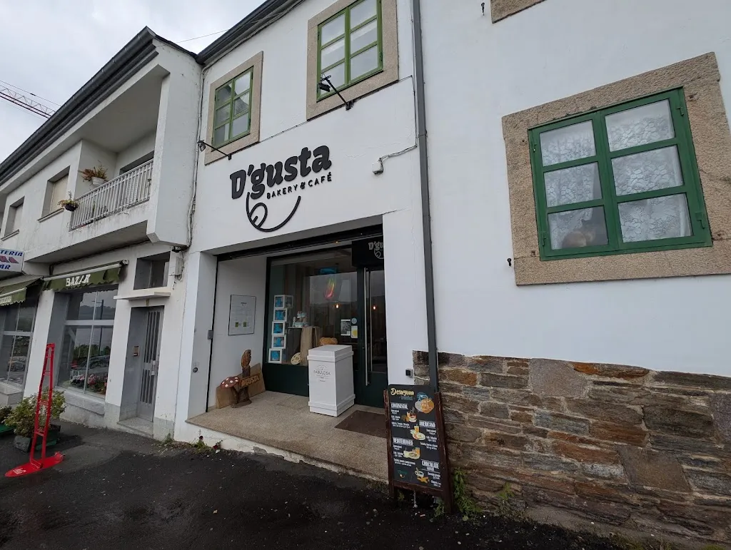 Roberto Ferraris_D'gusta Bakery & café_Portomarín_review