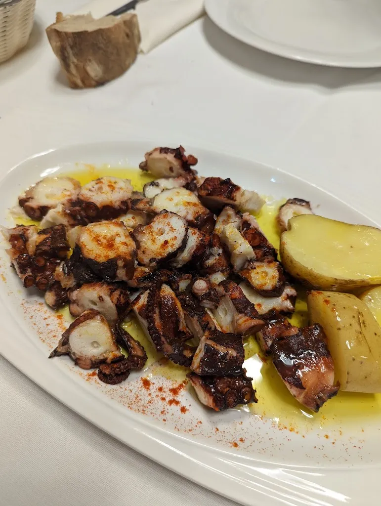 M King_Fanego's House_Vicedo O_review