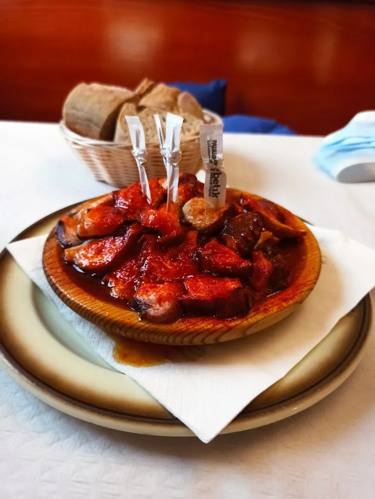 Marcelo F. Ruiz_Meson O Remo_Vicedo O_review