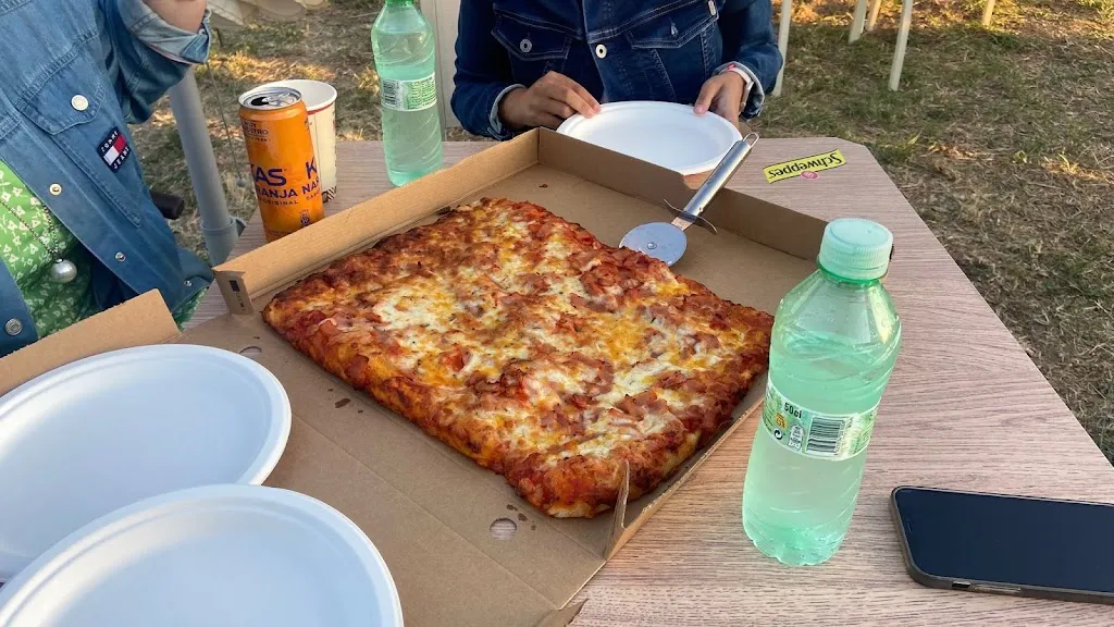 Esteiro Surf Café_Xove_slider_image_3