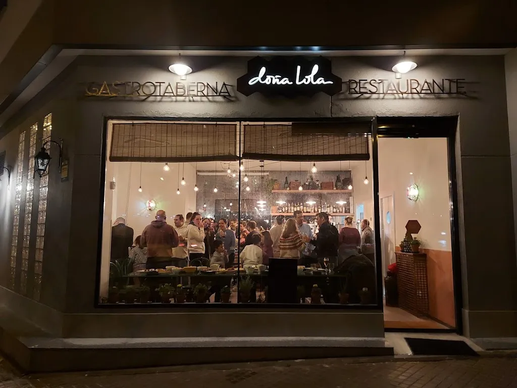 Doña Lola Restaurante Gastrotaberna restaurant in Alameda del Valle