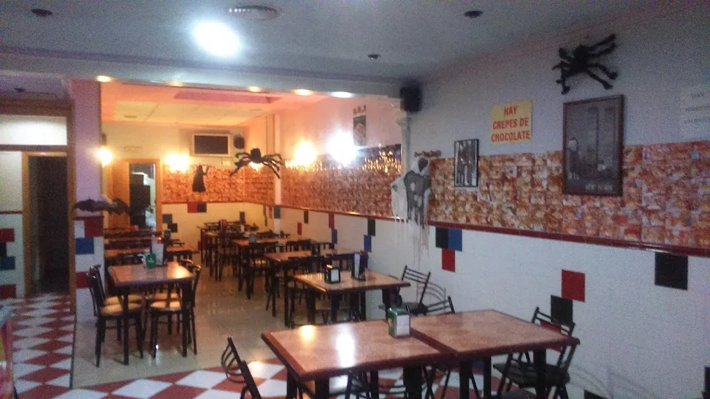 Young People_Monforte del Cid_slider_image_3