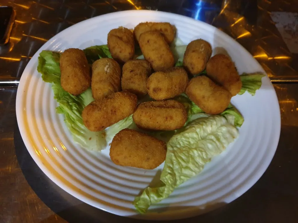 Cafeteria Alameda_Alameda del Valle_slider_image_3