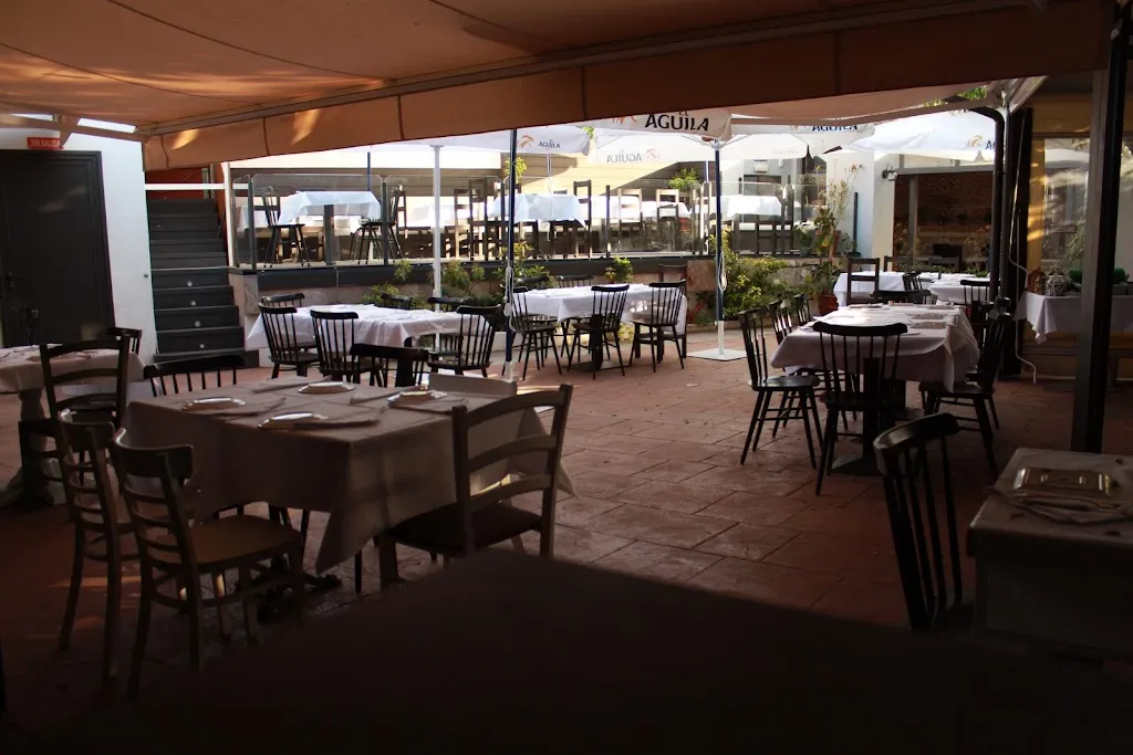 La Terraza del camping_Alameda del Valle_slider_image_1