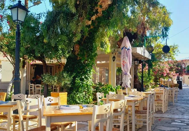 To Tigani restaurant in Samos