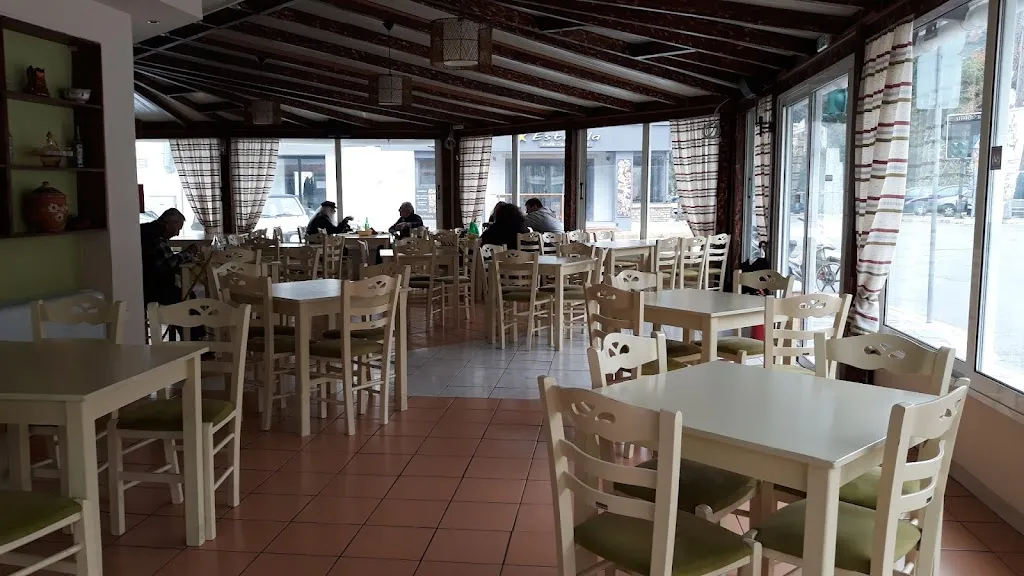 Ta Fanaria restaurant in Samos