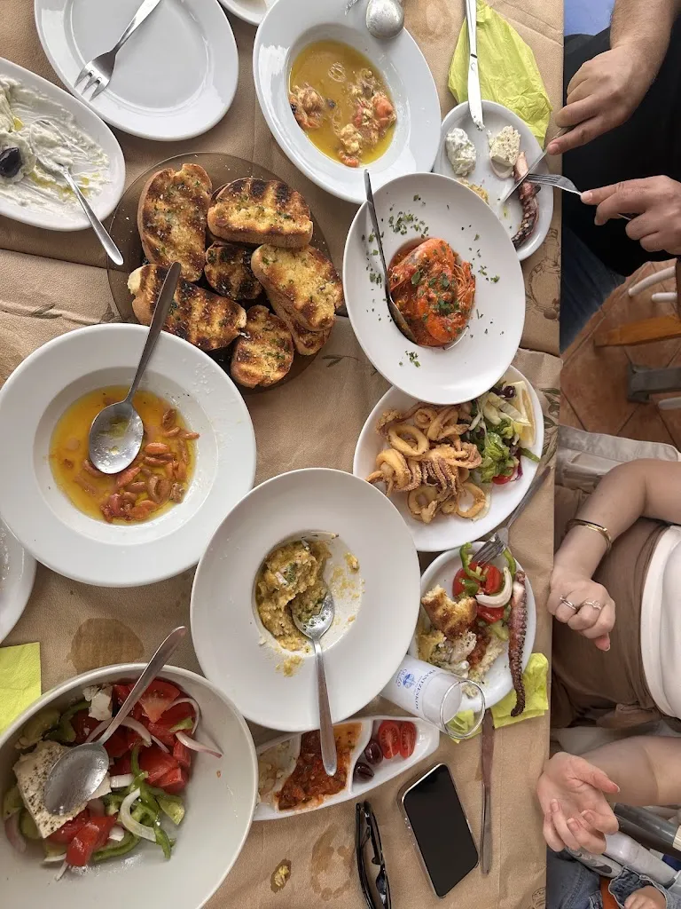 Nil Altunoz_Κοχύλι Εστιατόριο_Samos_review