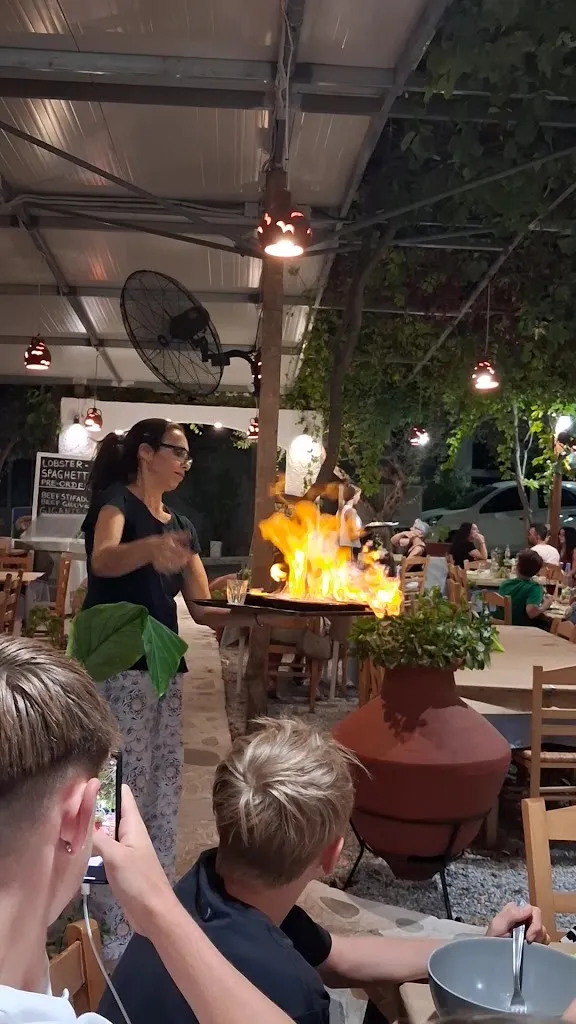 Κοχύλι Εστιατόριο_Samos_slider_image_2