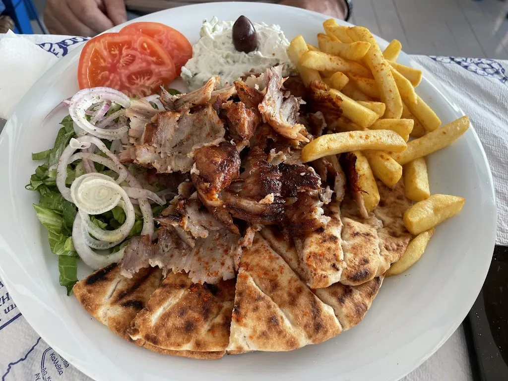 Meltemi Restaurant_Samos_slider_image_3