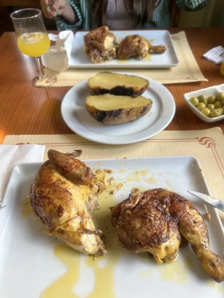 Fernando Cuadros_Asador El Corral_Nucia la_review