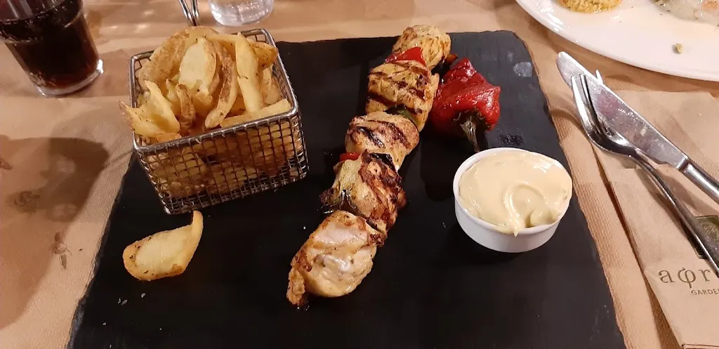 Aφrodite Garden Restaurant_Samos_slider_image_3