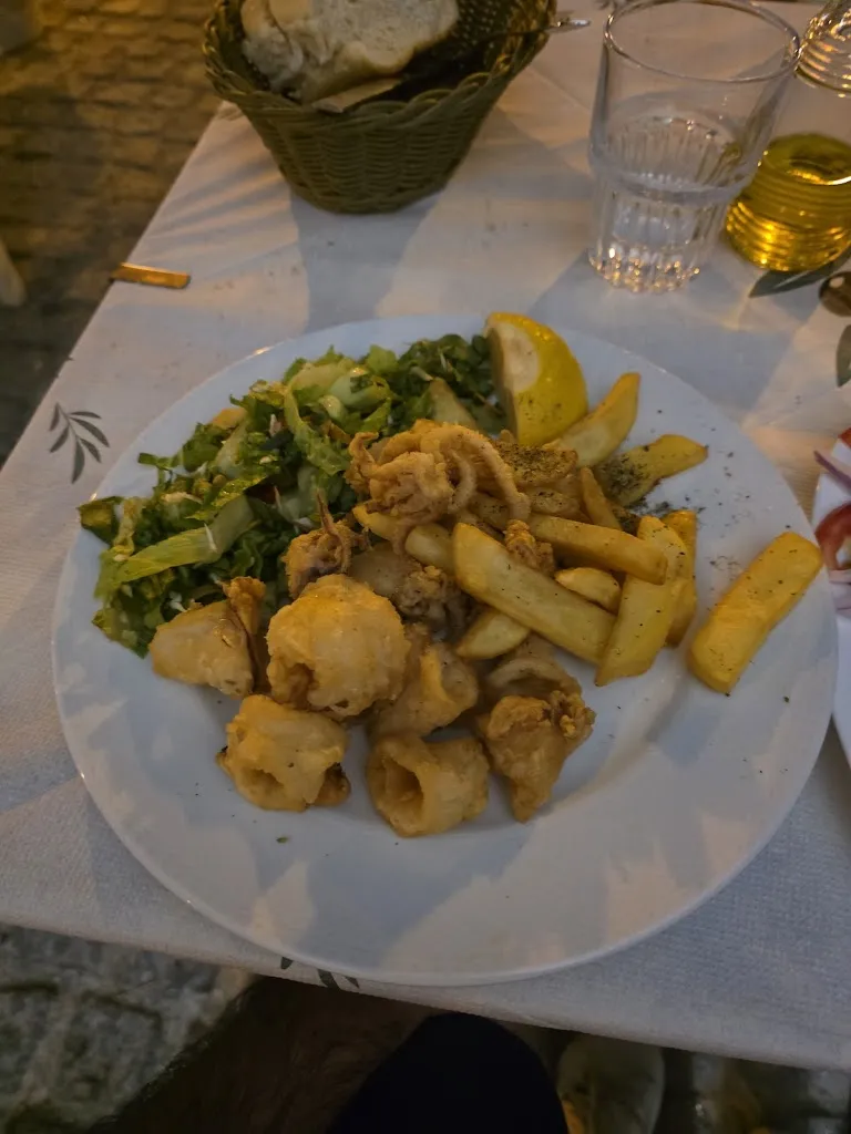 George_MEZE SAMOS RESTAURANT_Samos_review