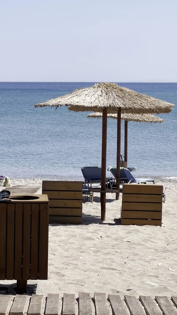 Flavour Beach Bar Restaurant Kampos_Samos_slider_image_2