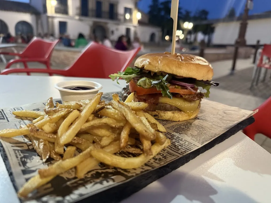 Alejandra Andrés_Curilla Tapas Bar_Aldea del Fresno_review