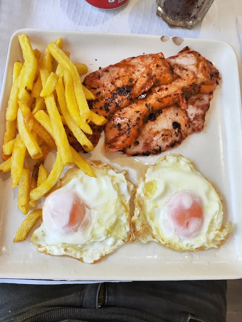 Menu_Restaurante Amboseli_Aldea del Fresno_image_6